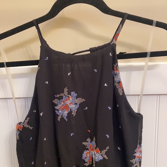 Floral Shorts Romper from Workhall - Picture 2 of 5